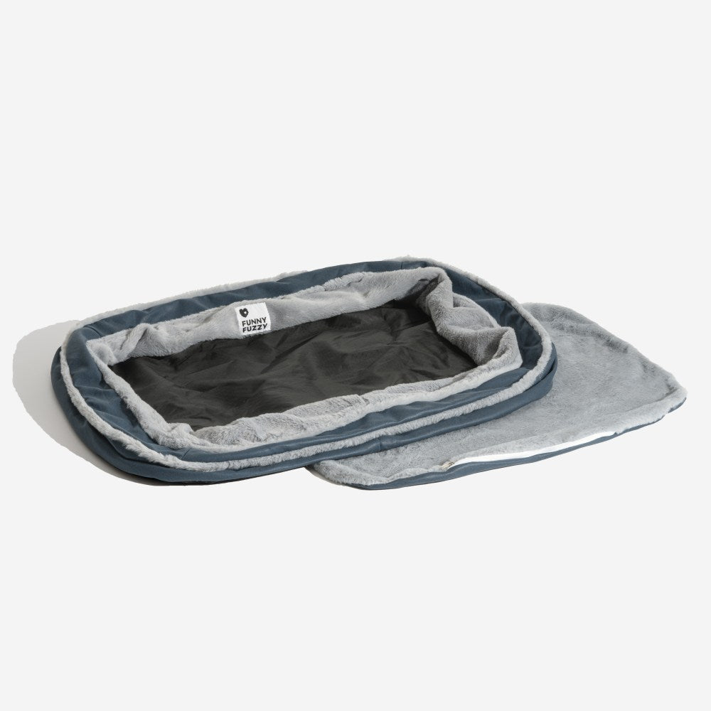 Cama grande y cálida cama para dormir