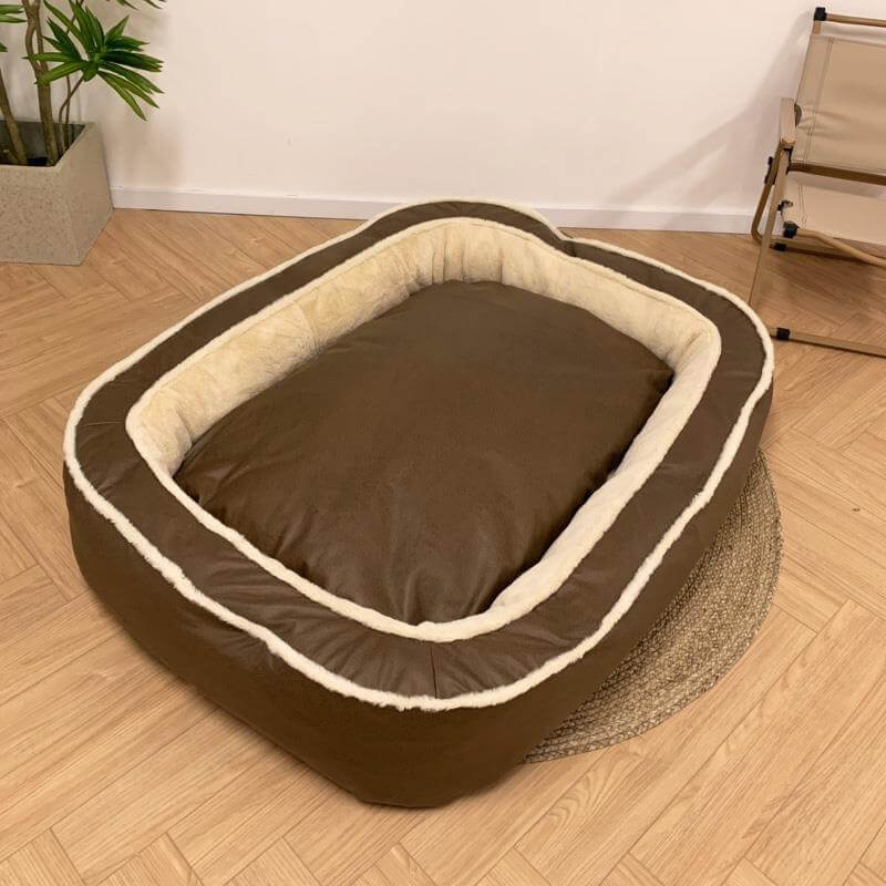 Cama grande y cálida cama para dormir