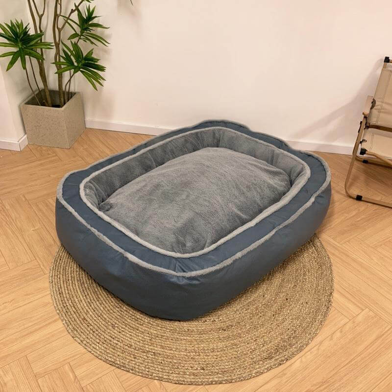 Cama grande y cálida cama para dormir
