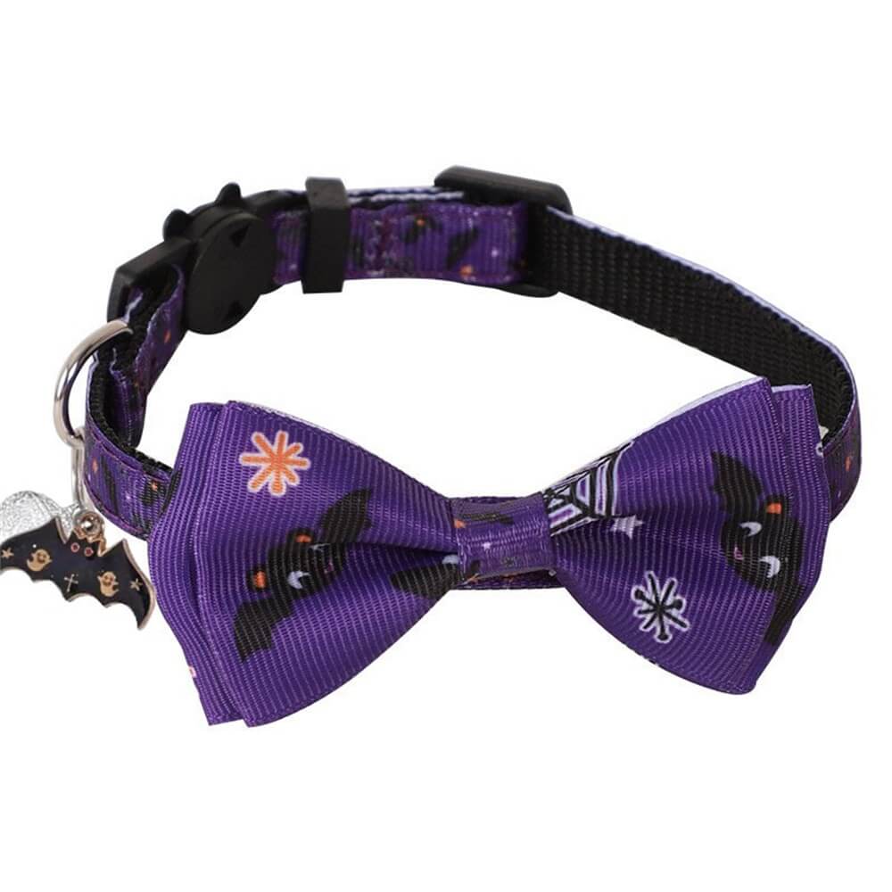 Cuello de mascotas de Halloween con arco de cinta y campana